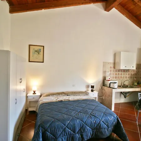La Scola Di Pirazzolu Retreat
