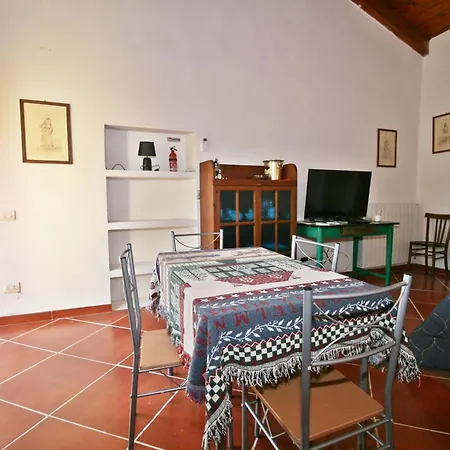 La Scola Di Pirazzolu Retreat * Stazione Caldosa