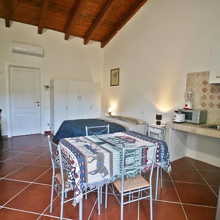 La Scola Di Pirazzolu Retreat Apartmán *