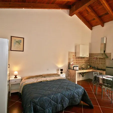 La Scola Di Pirazzolu Retreat Apartmán *